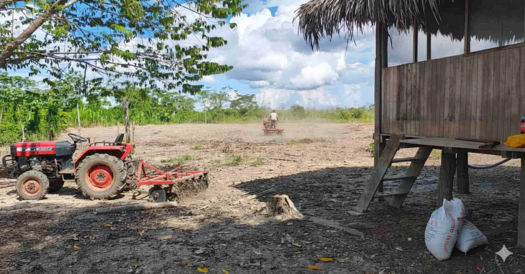 maquinaria de preparacion de terreno para siembra
